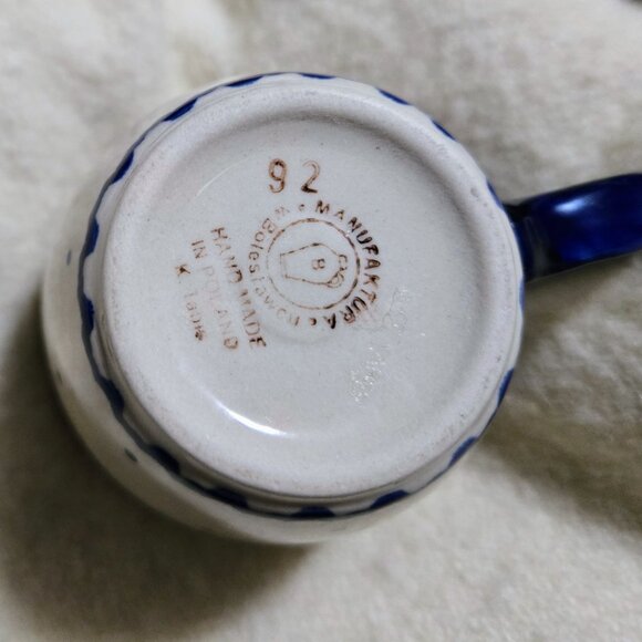 Share Boleslawiec Polish Pottery Coneflower Blue 92 teapot and matching mug set - Picture 8 of 8